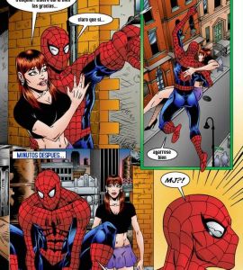 Porno - SpiderMan Follando a Mary Jane Watson por Atrás - 3
